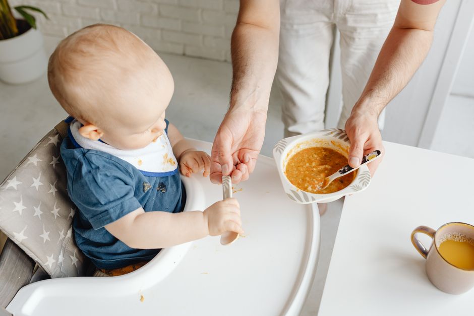 Alimentation b&eacute;b&eacute; : Fait maison, mais avec pr&eacute;caution