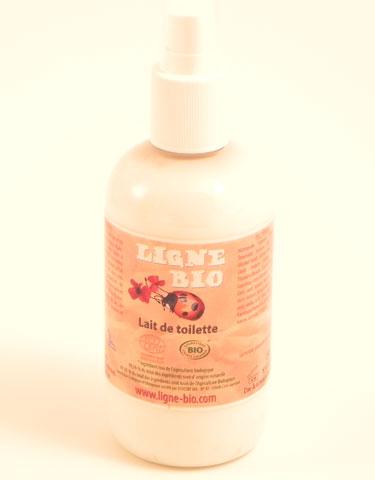 LAIT DE TOILETTE