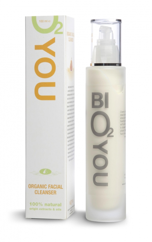LAIT NETTOYANT POU R  LE VISAGE A BASE D'ARGOUSIER BIOLOGIQUE