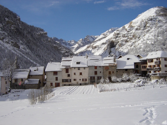 Séjour Raquettes à neige dans le Mercantour en demi pension bio