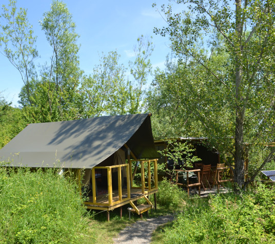 Tente safari prestige - cuisine et salle de bain